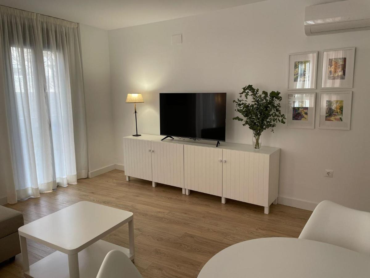 Apartamentos Cisneros Alicante Bagian luar foto